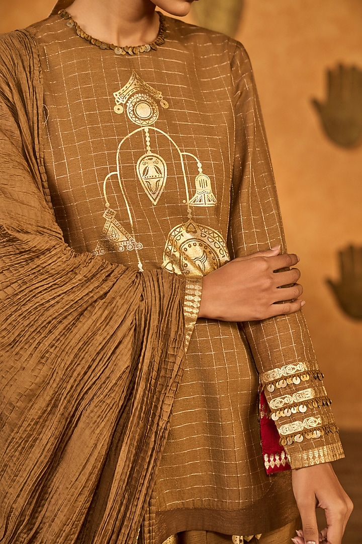 Brown Zari Checks Foil Printed A-Line Kurta Set by Masaba at Pernia's Pop Up Shop