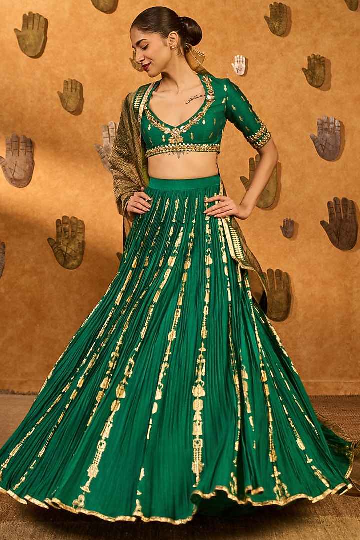 Green Raw Silk Foil Printed Crushed Wedding Lehenga Set by Masaba at Pernia's Pop Up Shop