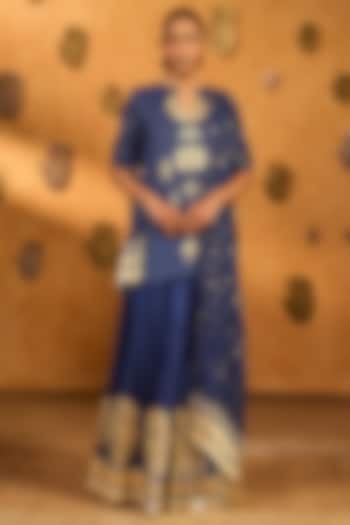 Sapphire Blue Viscose Slub Printed Skirt Set by Masaba at Pernia's Pop Up Shop