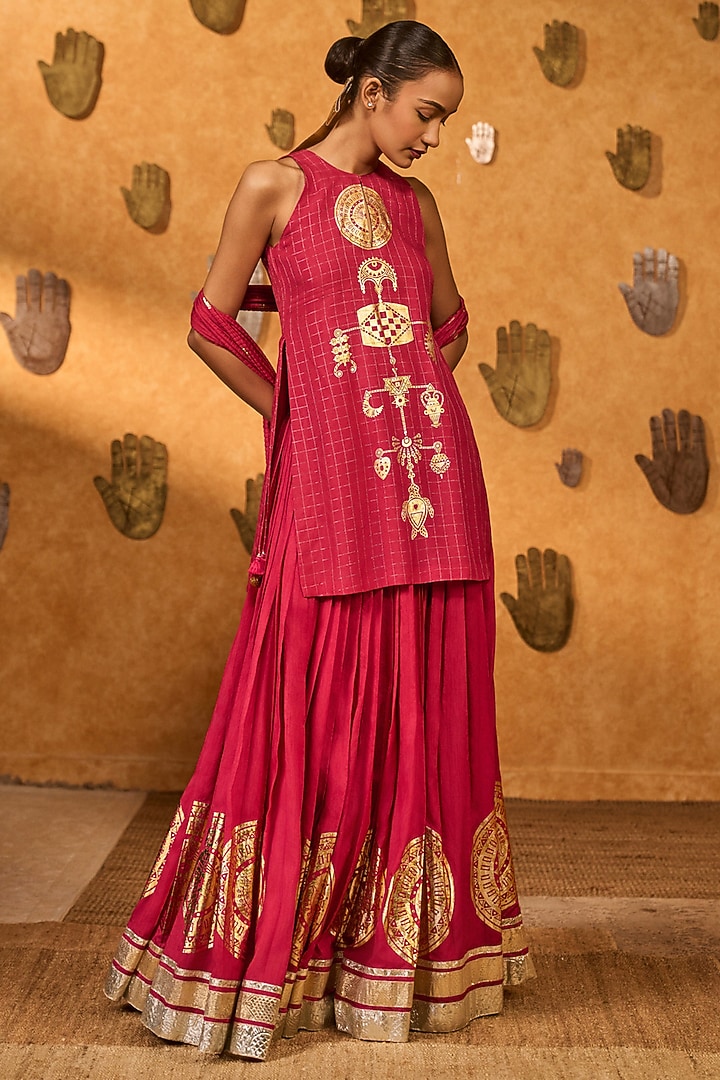 Raspberry Pink Raw Silk Printed Skirt Set by Masaba at Pernia's Pop Up Shop