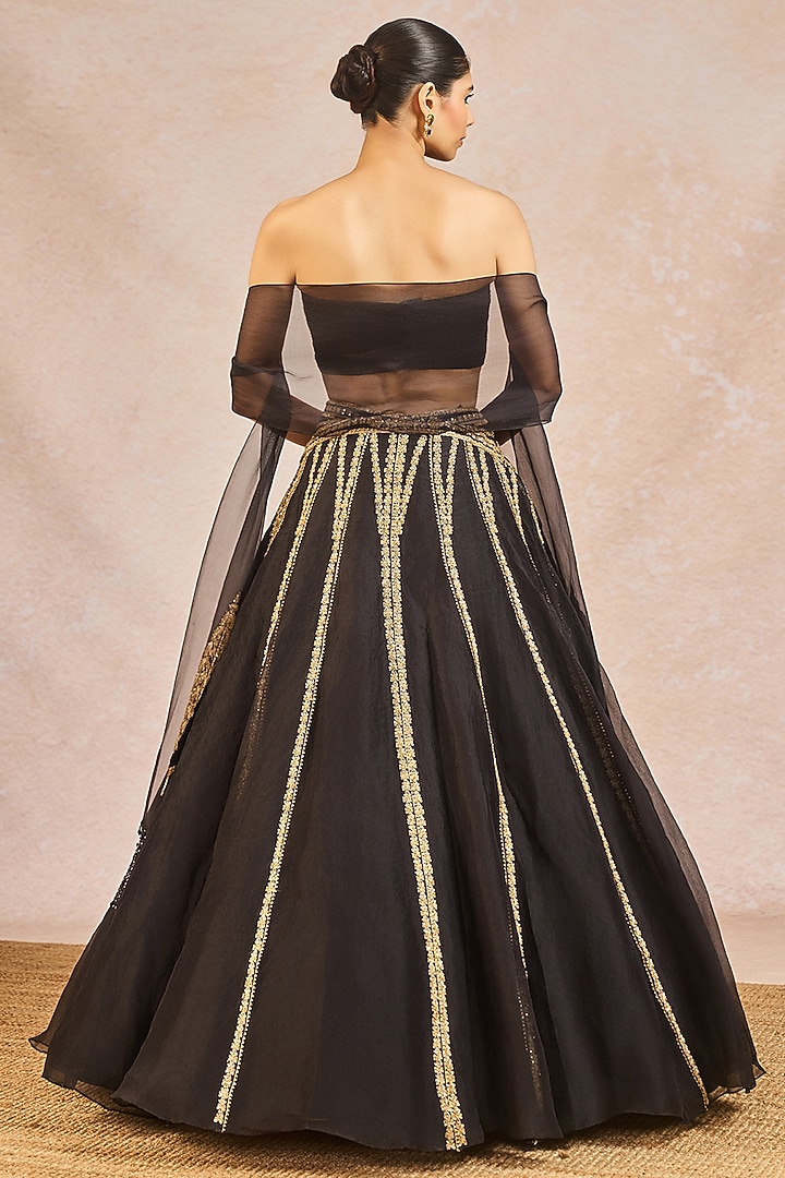 Black Organza Chaand Pankh Motif Embroidered Bridal Lehenga Set by Masaba at Pernia's Pop Up Shop