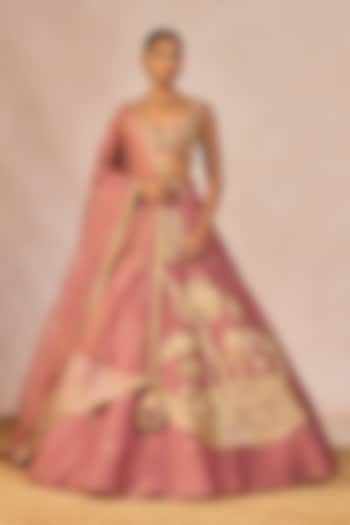 Mauve Organza Chaand Kashti Motif Embroidered Bridal Lehenga Set by Masaba at Pernia's Pop Up Shop