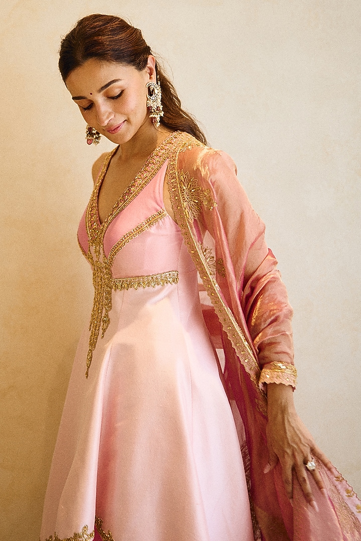 Pink Silk Patchwork High-Low Kurta Set by Masaba at Pernia's Pop Up Shop