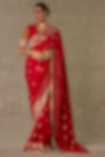 Red Haath-Phool Jacquard Silk Embroidered Saree Set by Masaba