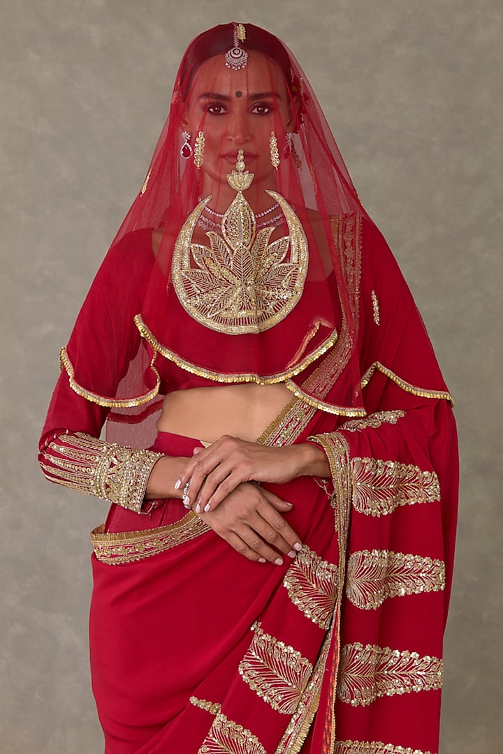 Red Son-Patti Crepe Silk Motif Embroidered Reception Saree Set by Masaba at Pernia's Pop Up Shop
