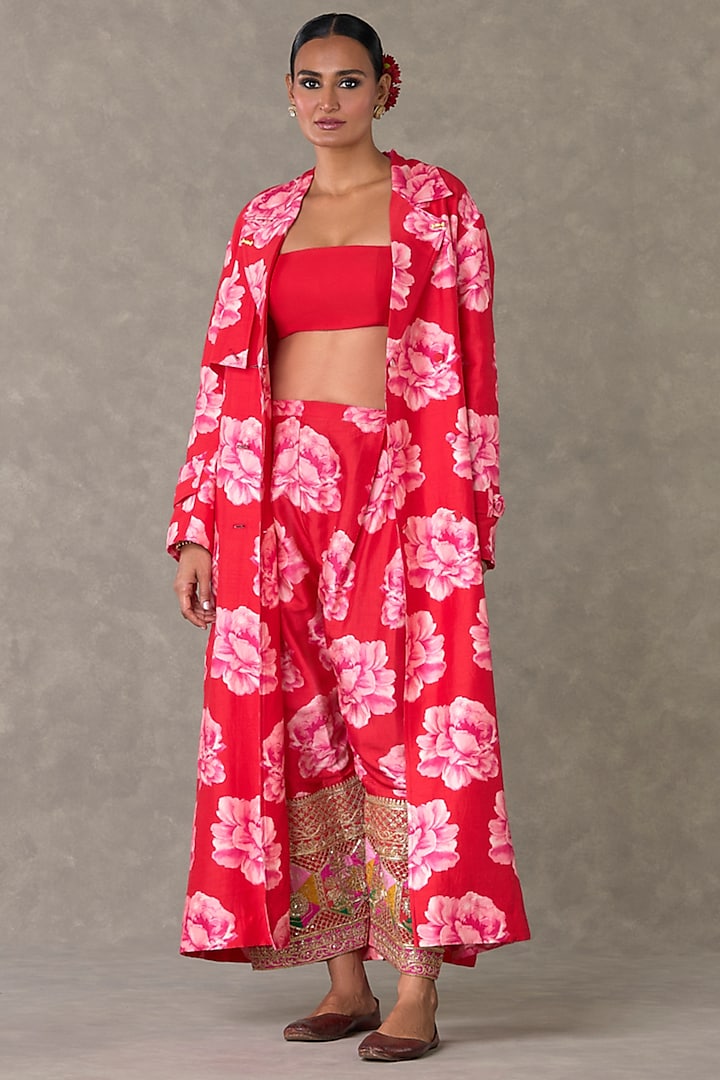 Red Raw Silk Printed Trench Coat Set by Masaba at Pernia's Pop Up Shop