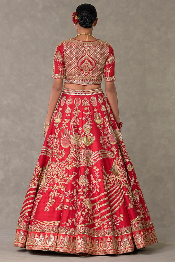 Red Raw Silk Thread & Sitara Embellished Bridal Lehenga Set by Masaba at Pernia's Pop Up Shop