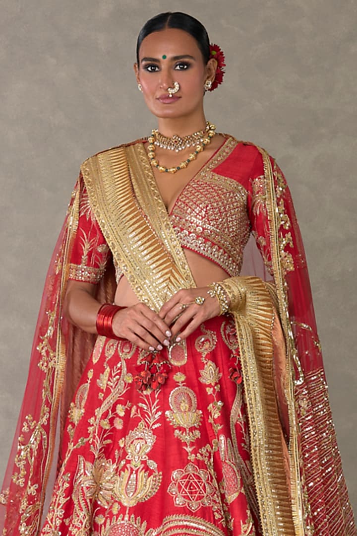 Red Raw Silk Thread & Sitara Embellished Bridal Lehenga Set by Masaba at Pernia's Pop Up Shop
