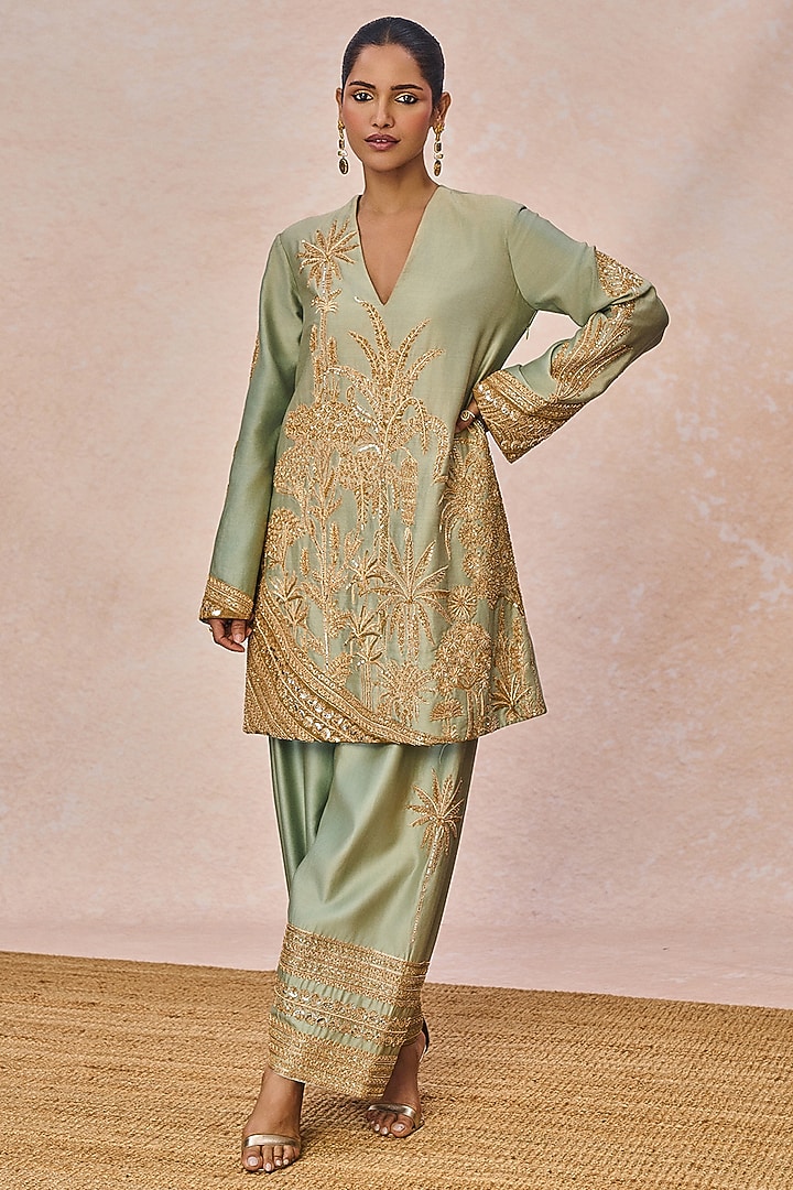 Sage Green Chanderi Gul Chaand Motif Embroidered Kurta Set by Masaba at Pernia's Pop Up Shop