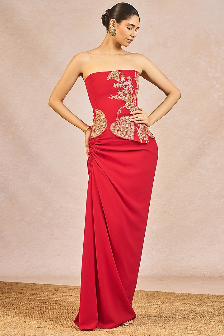 Red Moss Crepe Draped Skirt Set by Masaba at Pernia's Pop Up Shop