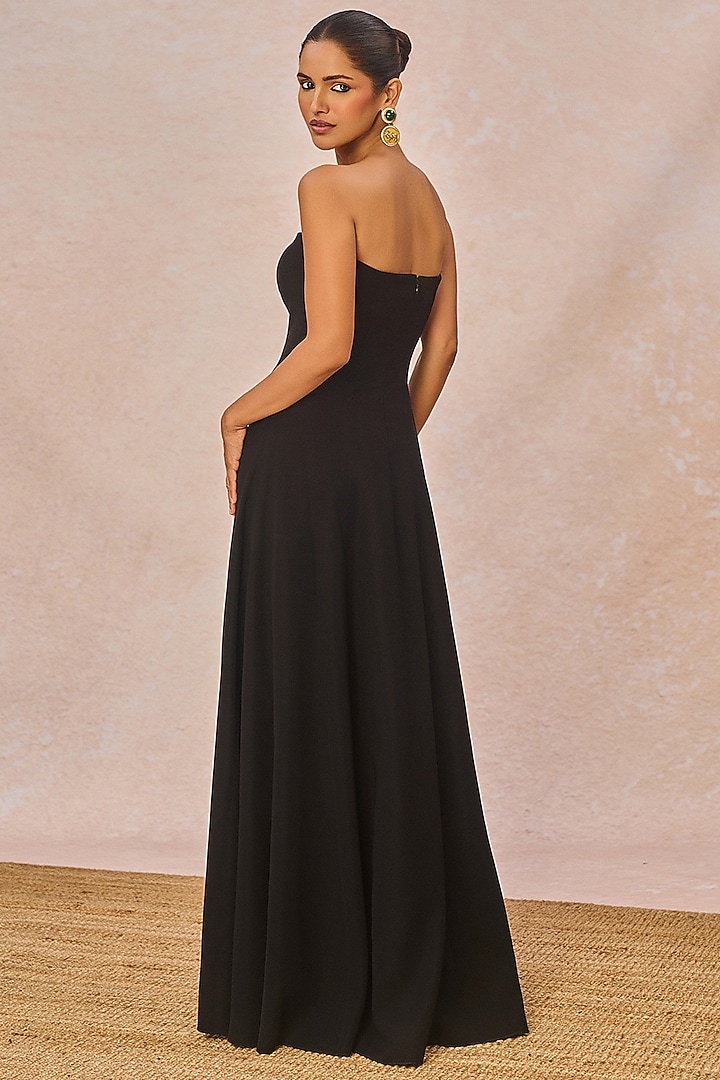 Black Crepe Strapless Bagh Motif Wedding Gown With Stole by Masaba at Pernia's Pop Up Shop