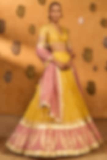 Spiced Ochre Yellow Mul Silk Crown Foil Printed Wedding Lehenga Set by Masaba at Pernia's Pop Up Shop