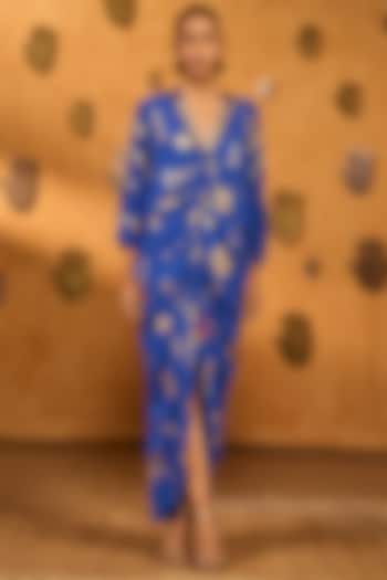 Serene Blue Crepe Folkstone Foil Printed V-Neck Kaftan by Masaba at Pernia's Pop Up Shop