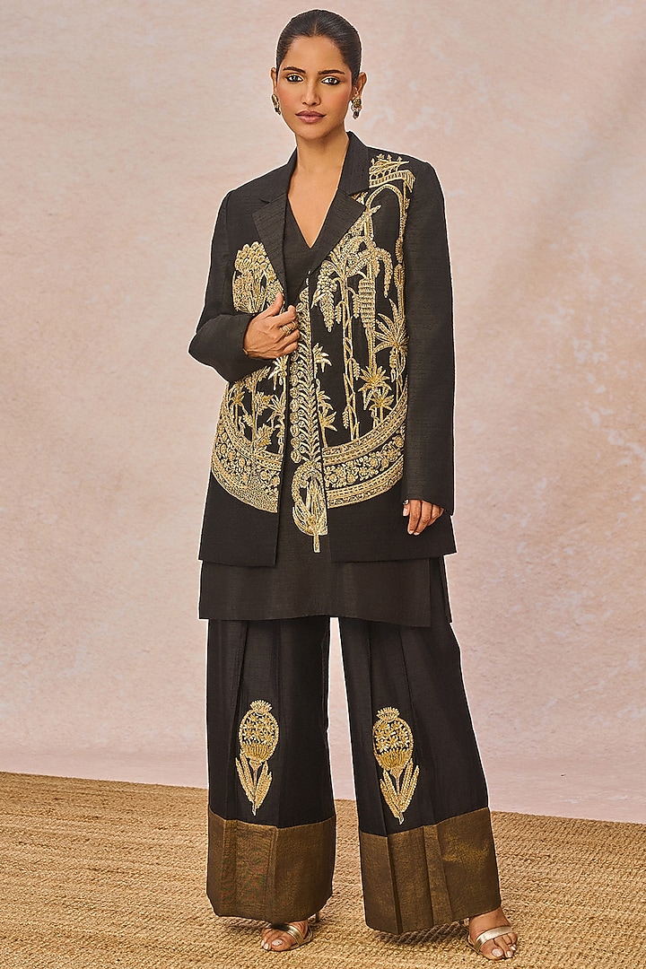 Black Heavy Raw Silk Gul Chaand Motif Embroidered Blazer Set by Masaba at Pernia's Pop Up Shop