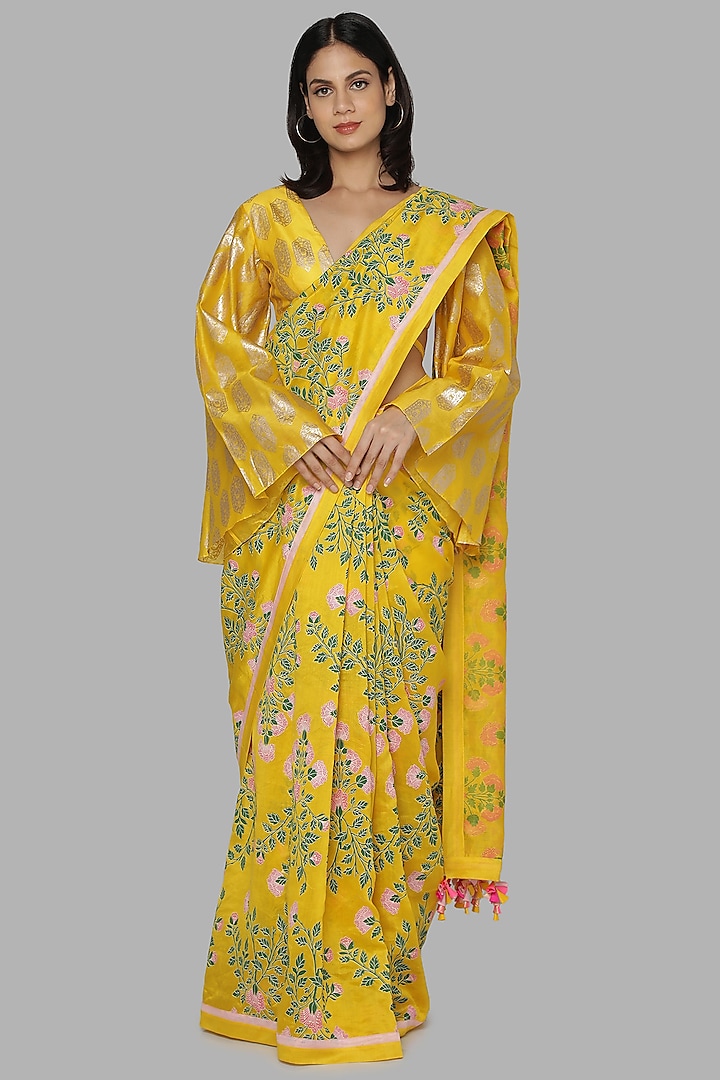 Yellow Printed Saree Set by Masaba