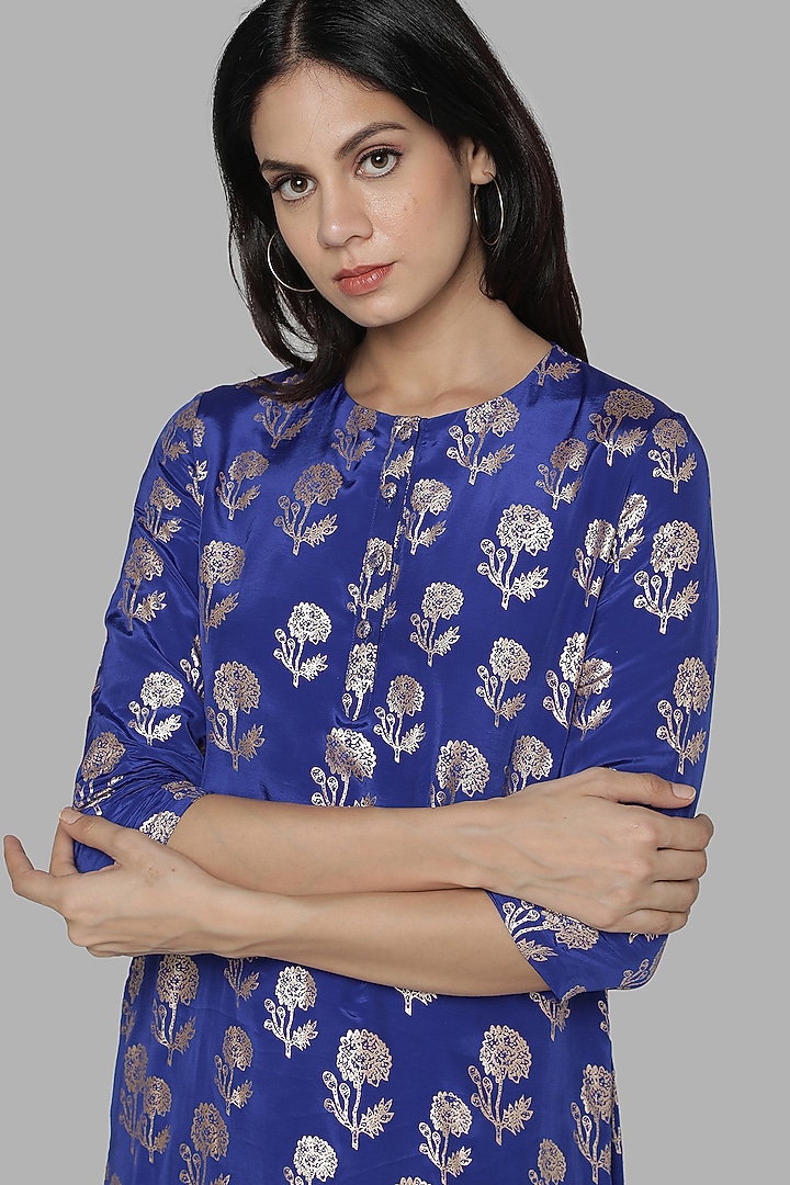 Blue Foil Printed Tunic by Masaba at Pernia's Pop Up Shop