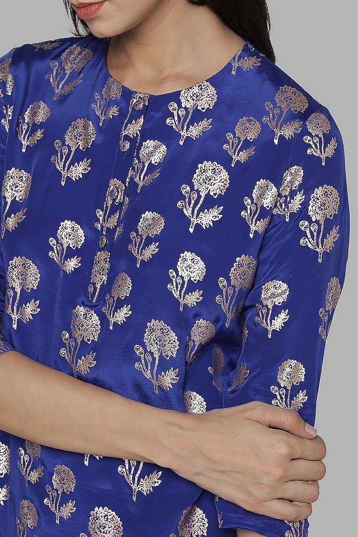 Blue Foil Printed Tunic by Masaba at Pernia's Pop Up Shop