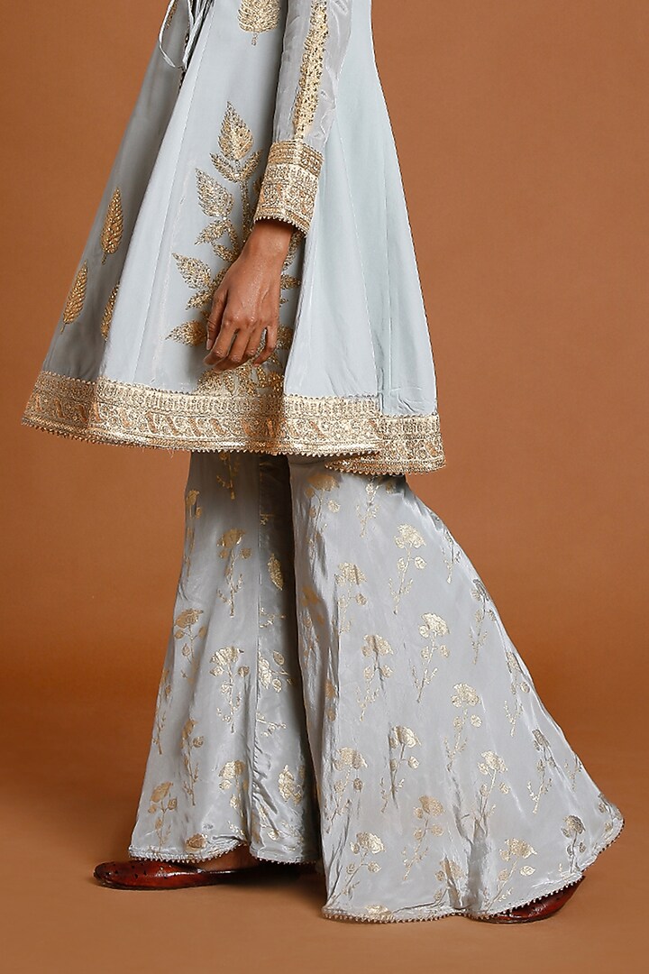 Grey Embroidered Angrakha Kurta Set by Masaba at Pernia's Pop Up Shop