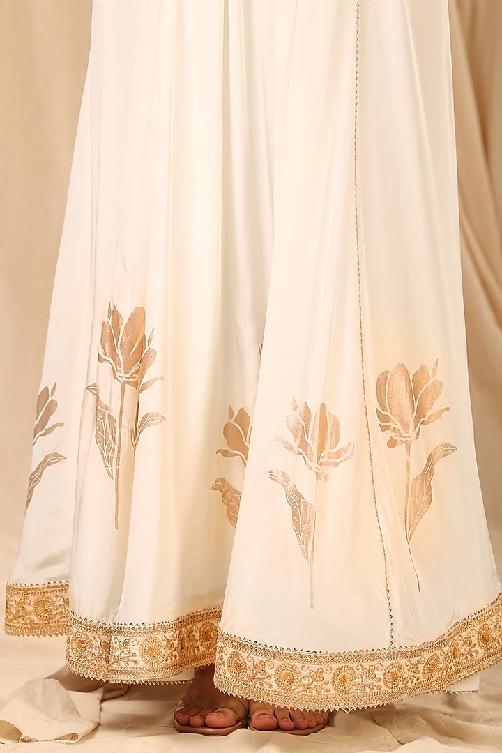 Ivory Viscose Crepe Embroidered & Printed Kurta Vacation Dress by Masaba at Pernia's Pop Up Shop
