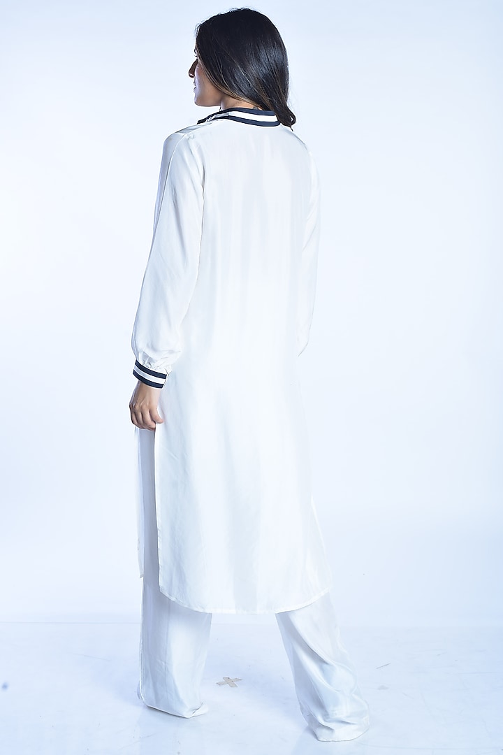 Ivory Habutai Silk Kurta Set by MXS - Monisha Jaising X Shweta Bachchan Nanda at Pernia's Pop Up Shop