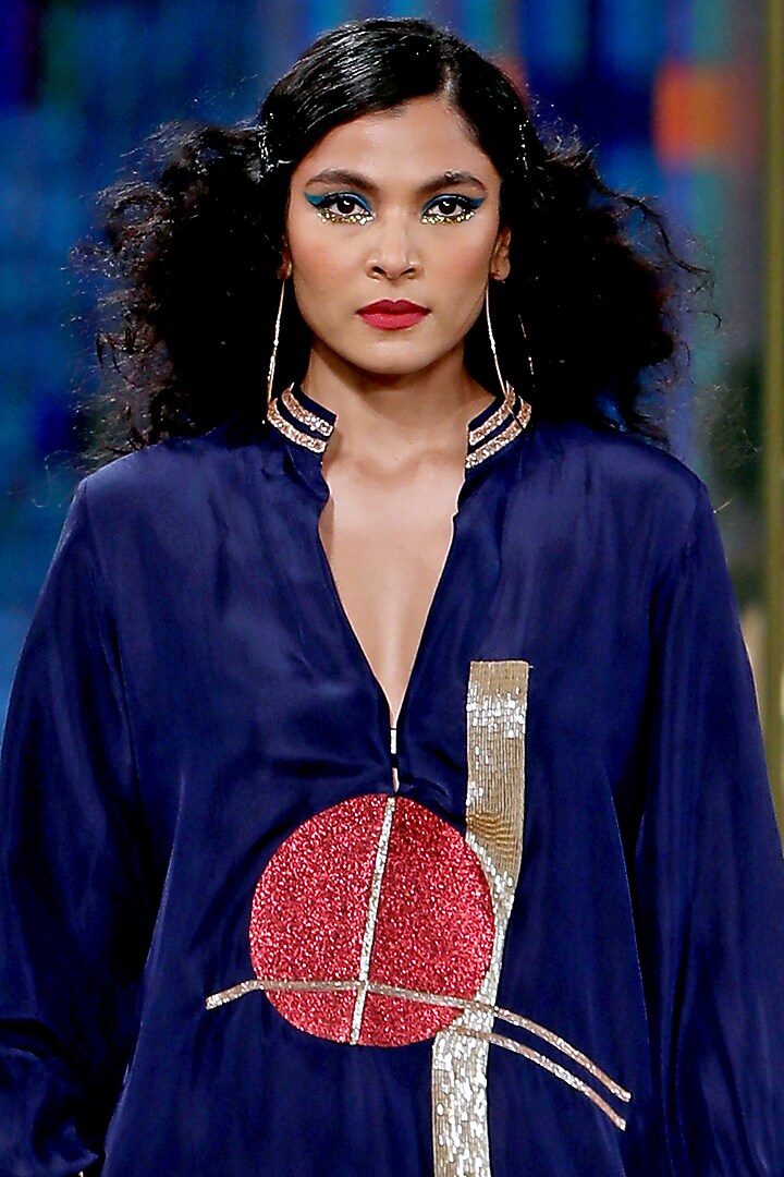 Navy Blue Habutai Silk Tunic Set by MXS - Monisha Jaising X Shweta Bachchan Nanda at Pernia's Pop Up Shop