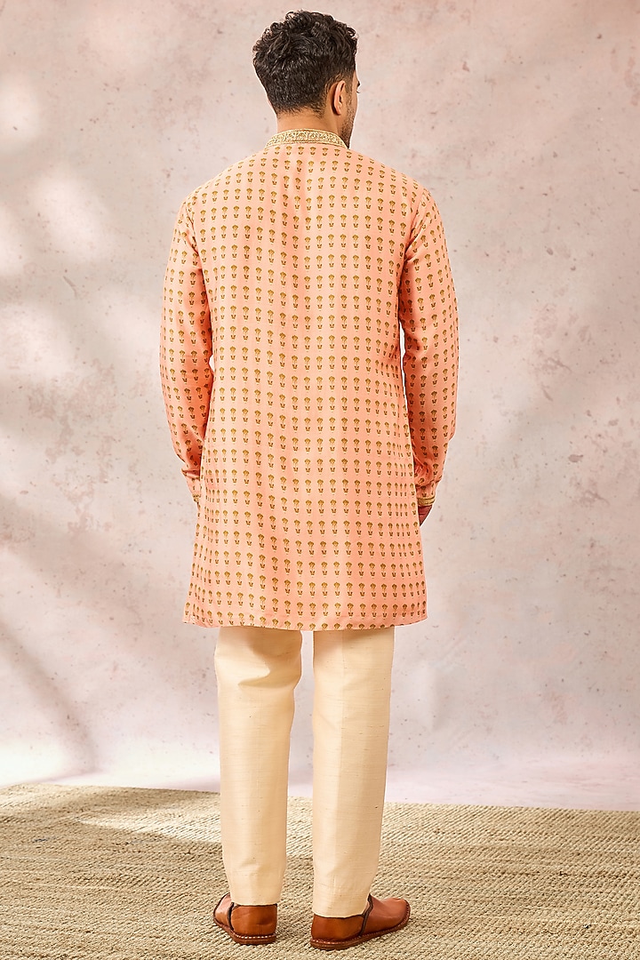 Pink Viscose Raw Silk Embroidered Kurta by Masaba Men at Pernia's Pop Up Shop
