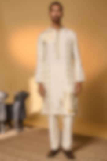 Ivory Raw Silk Foil Printed Kurta Set by Masaba Men at Pernia's Pop Up Shop