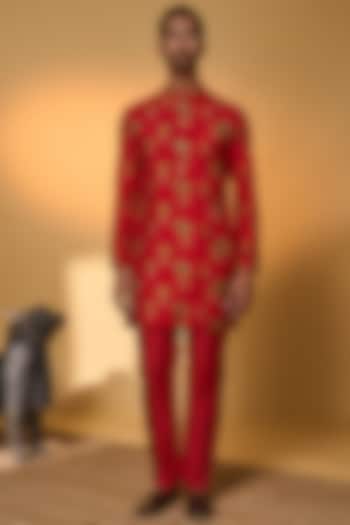 Red Raw Silk Digital Printed Kurta Set by Masaba Men at Pernia's Pop Up Shop
