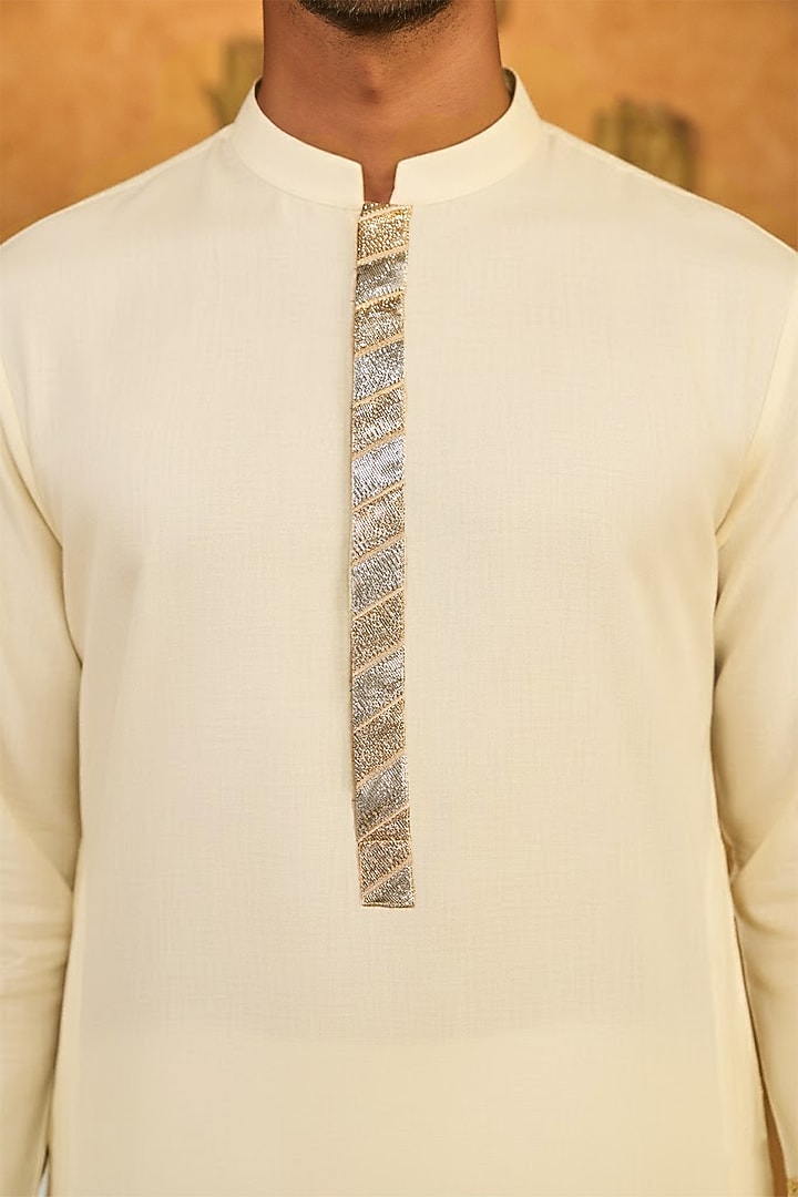 Ivory Zari Foil Printed Kurta Set by Masaba Men at Pernia's Pop Up Shop
