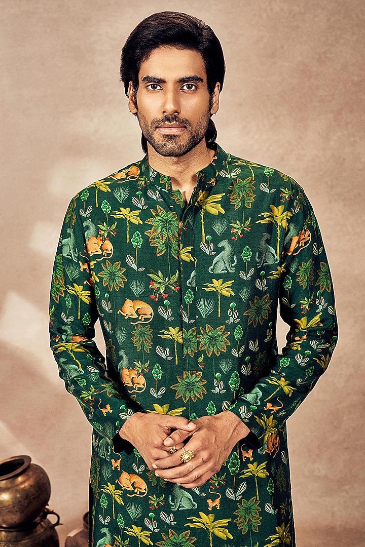 Green Tropical Rhapsody Raw Silk Digital Printed Kurta by Masaba Men at Pernia's Pop Up Shop