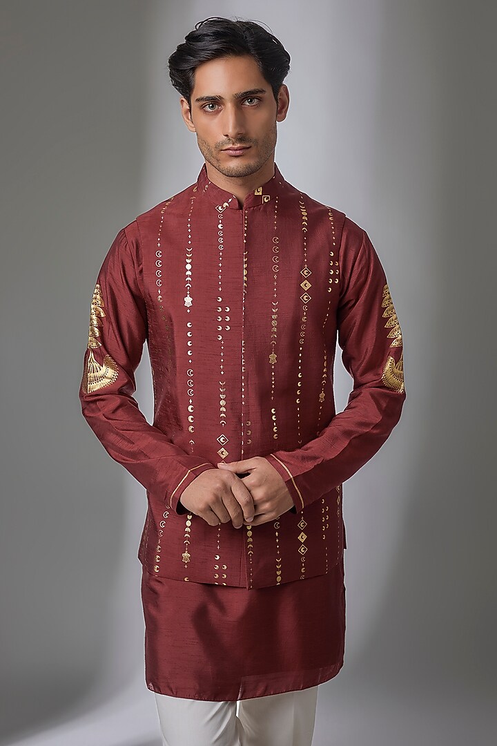Maroon Viscose Crepe Nehru Jacket Set by Masaba Men at Pernia's Pop Up Shop