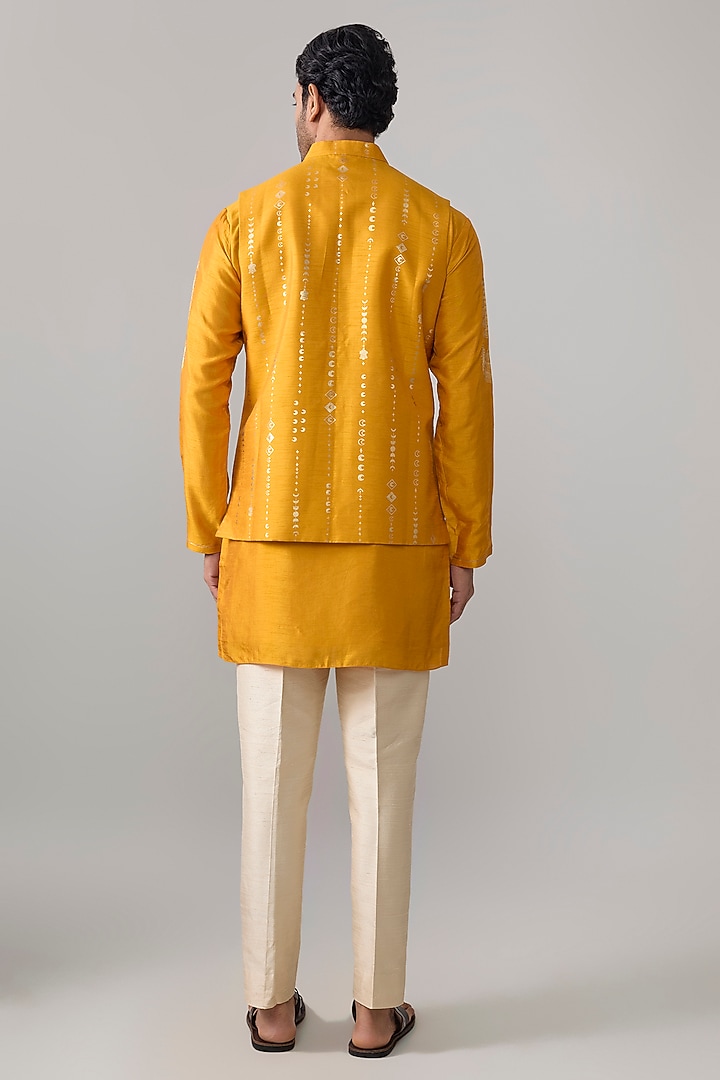 Yellow Viscose Slub Nehru Jacket Set by Masaba Men at Pernia's Pop Up Shop