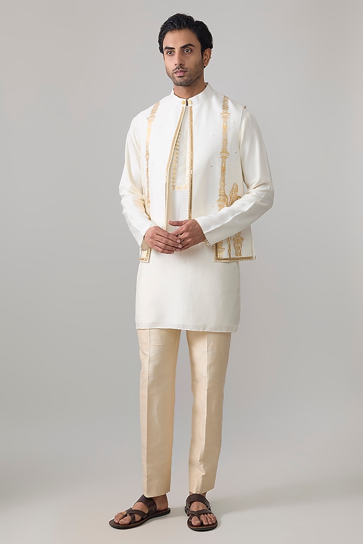 Ivory Viscose Slub Nehru Jacket Set by Masaba Men at Pernia's Pop Up Shop