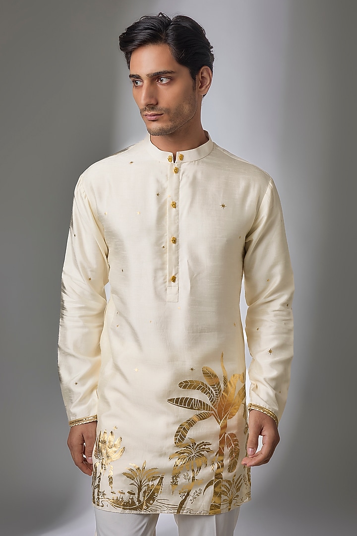 Ivory Viscose Crepe Kurta by Masaba Men at Pernia's Pop Up Shop