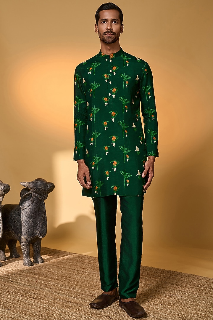Bottle Green Raw Silk Digital Printed Kurta by Masaba Men at Pernia's Pop Up Shop