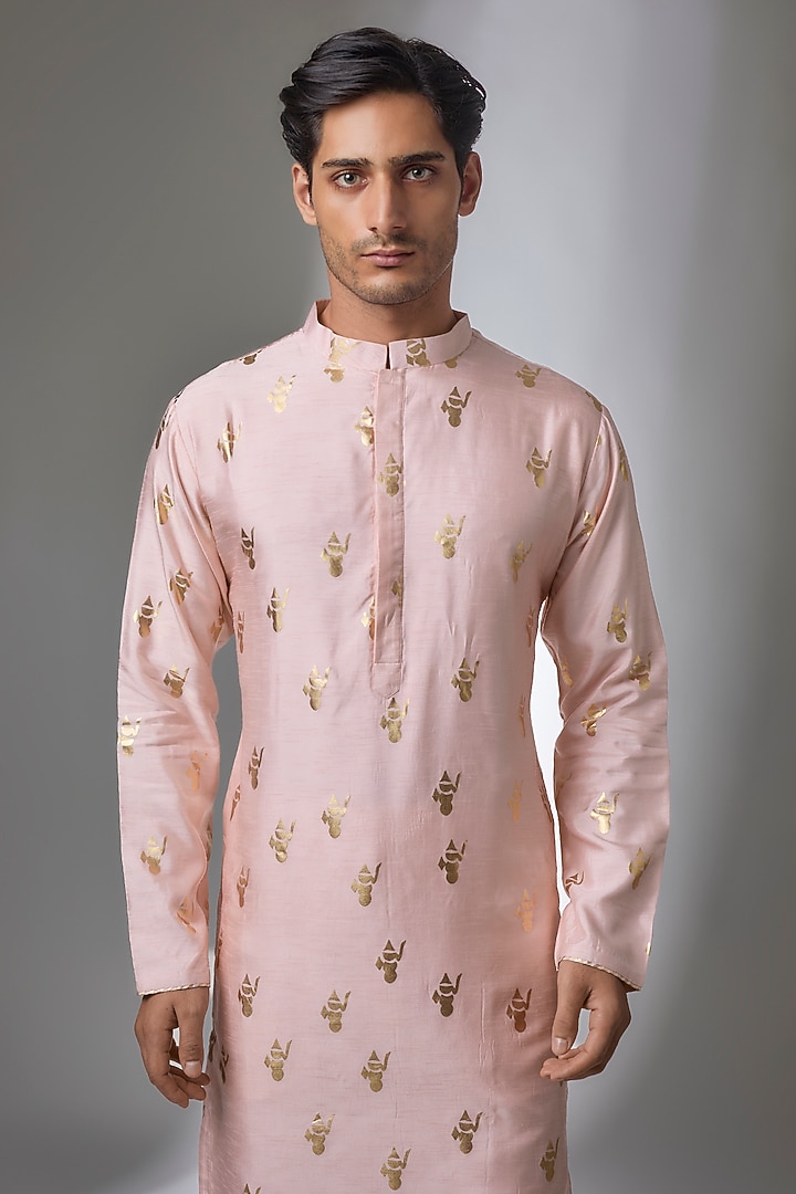Pink Viscose Crepe Kurta by Masaba Men at Pernia's Pop Up Shop