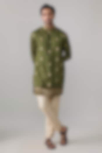 Olive Green Viscose Slub Kurta by Masaba Men at Pernia's Pop Up Shop
