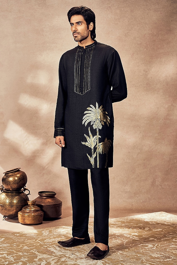 Black Tussar Silk Foil Printed Kurta Set by Masaba Men at Pernia's Pop Up Shop