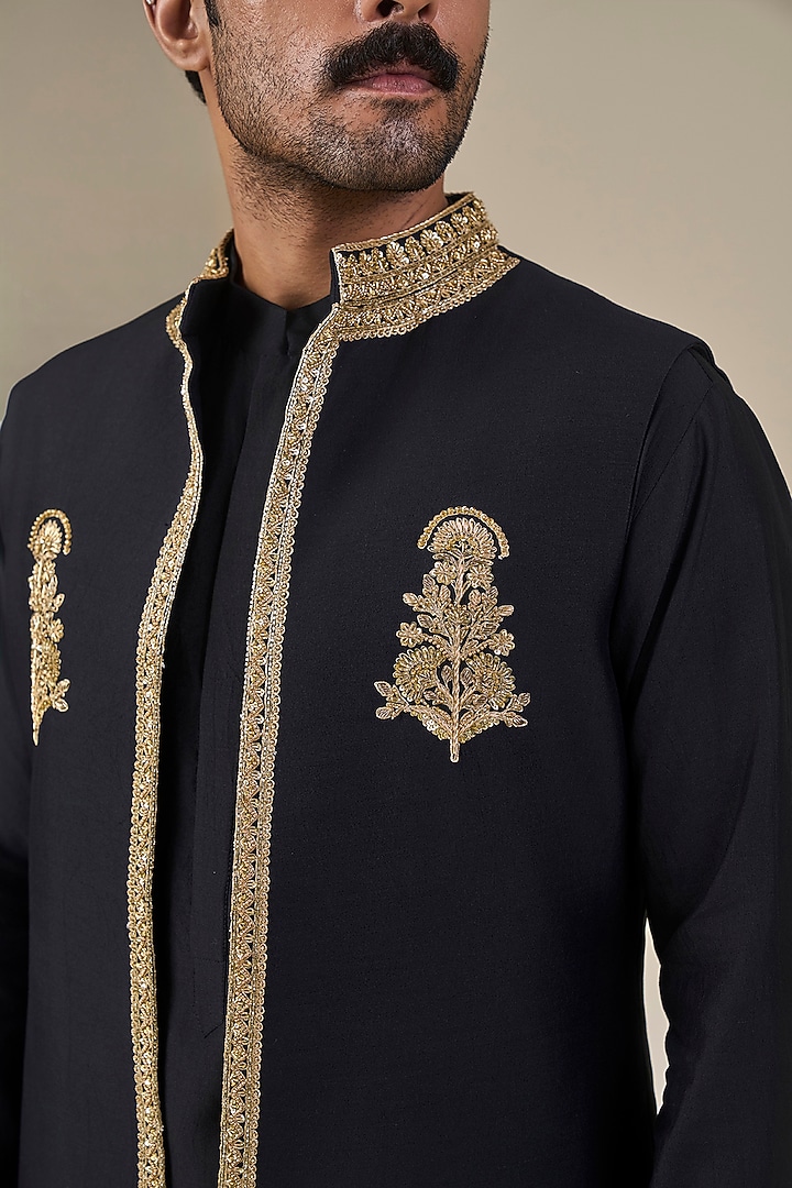 Black Silk Embroidered Bundi Jacket Set by Masaba Men at Pernia's Pop Up Shop