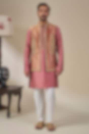 Pink Tissue Silk Embroidered Bundi Jacket Set by Masaba Men at Pernia's Pop Up Shop