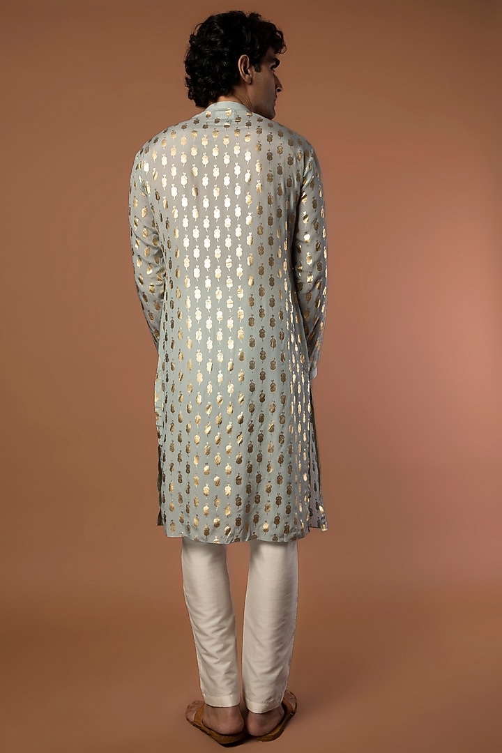 Fog Grey Crepe Printed Kurta Set by Masaba Men at Pernia's Pop Up Shop