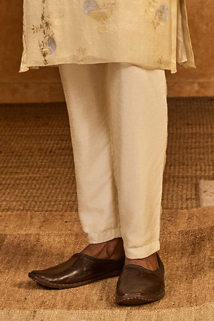 Gold & Ivory Tissue Silk Foil Printed Kurta Set by Masaba Men at Pernia's Pop Up Shop