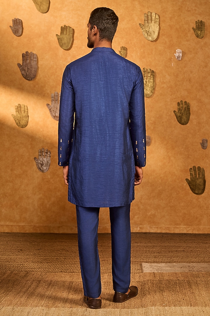 Sapphire Blue Raw Silk Foil Printed Kurta Set by Masaba Men at Pernia's Pop Up Shop