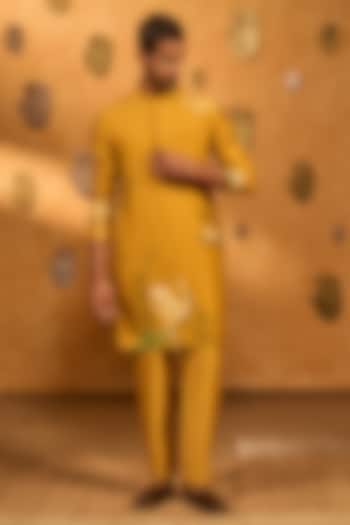 Yellow Chanderi Digital Printed Kurta Set by Masaba Men at Pernia's Pop Up Shop