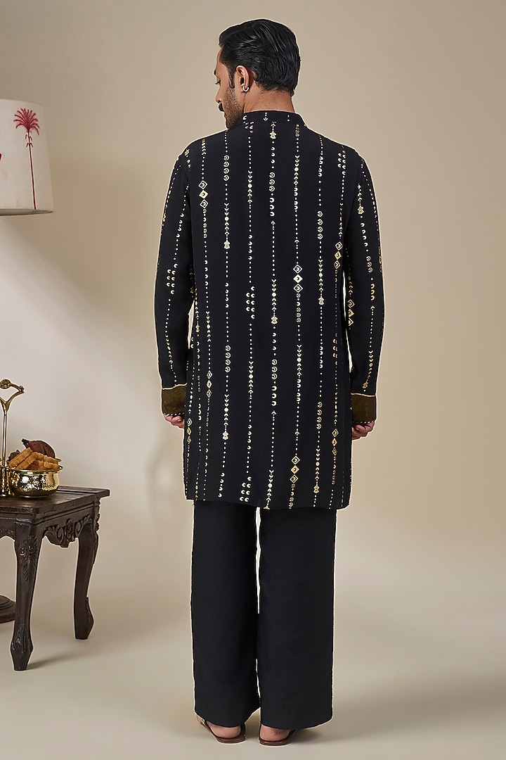 Black Viscose Crepe Dori Work & Foil Printed Kurta by Masaba Men at Pernia's Pop Up Shop