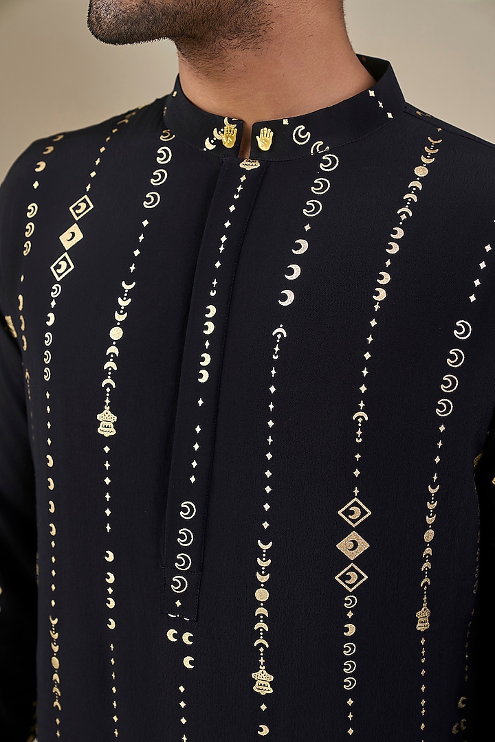 Black Viscose Crepe Dori Work & Foil Printed Kurta by Masaba Men at Pernia's Pop Up Shop