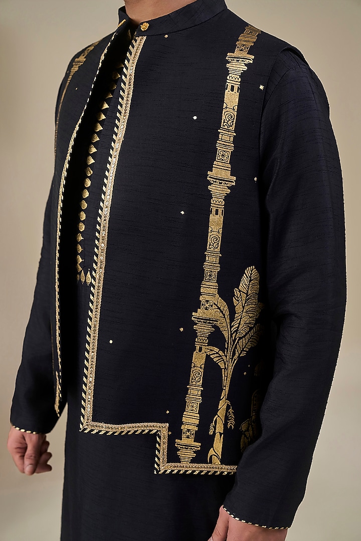 Black Viscose Slub Foil Printed & Sequins Embroidered Bundi Jacket Set by Masaba Men at Pernia's Pop Up Shop