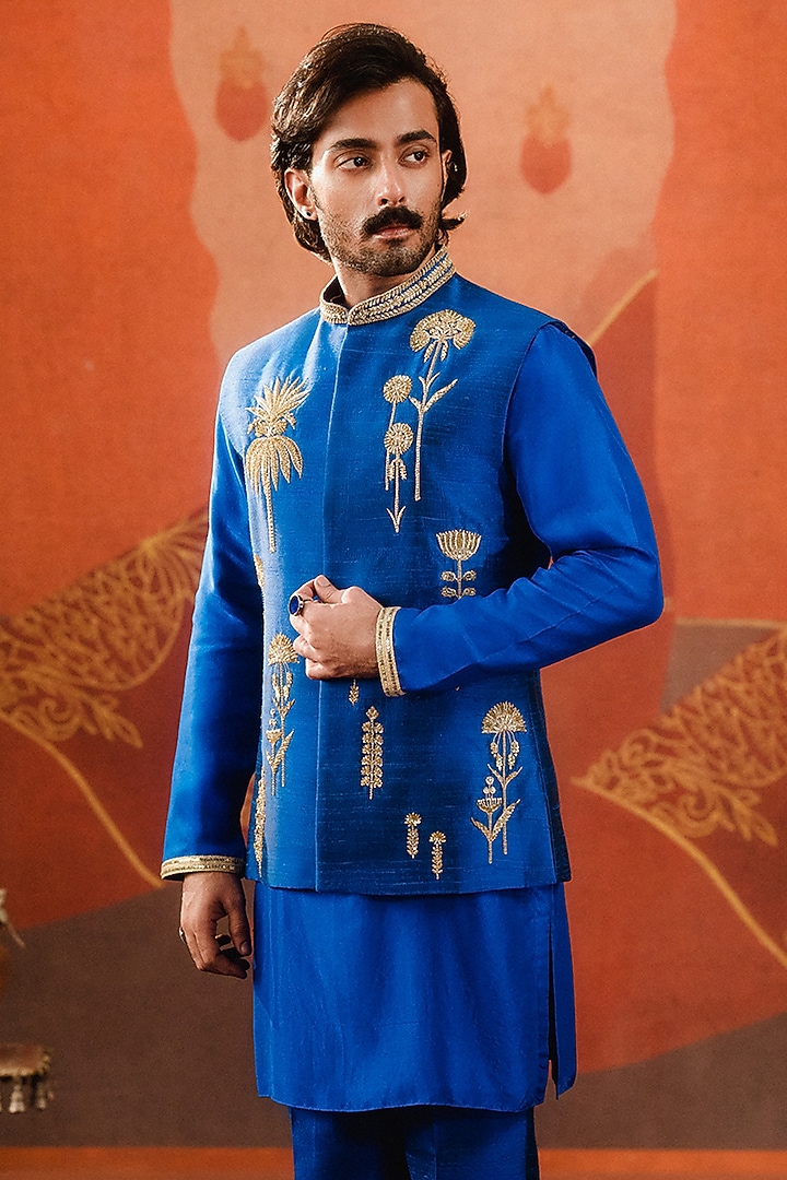 Navy Blue Heavy Raw Silk Motifs Embroidered Bundi Jacket Set by Masaba Men at Pernia's Pop Up Shop
