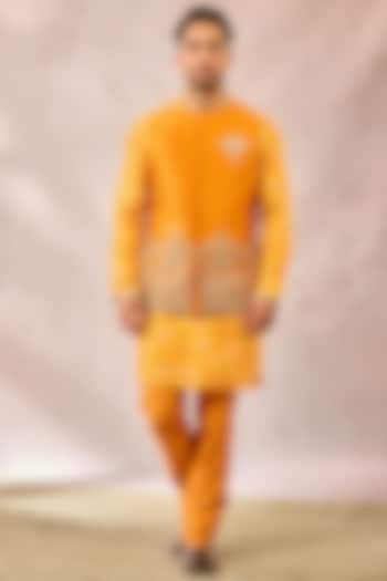 Mustard Heavy Raw Silk Dabka Embroidered Bundi Set by Masaba Men at Pernia's Pop Up Shop