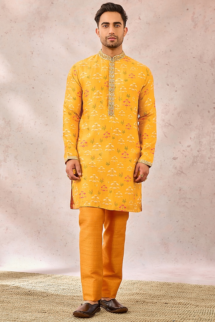 Mustard Heavy Raw Silk Dabka Embroidered Bundi Set by Masaba Men at Pernia's Pop Up Shop